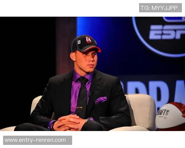 格里芬对鲍尔默缺乏沟通表示失望交易时未获联系感到不满